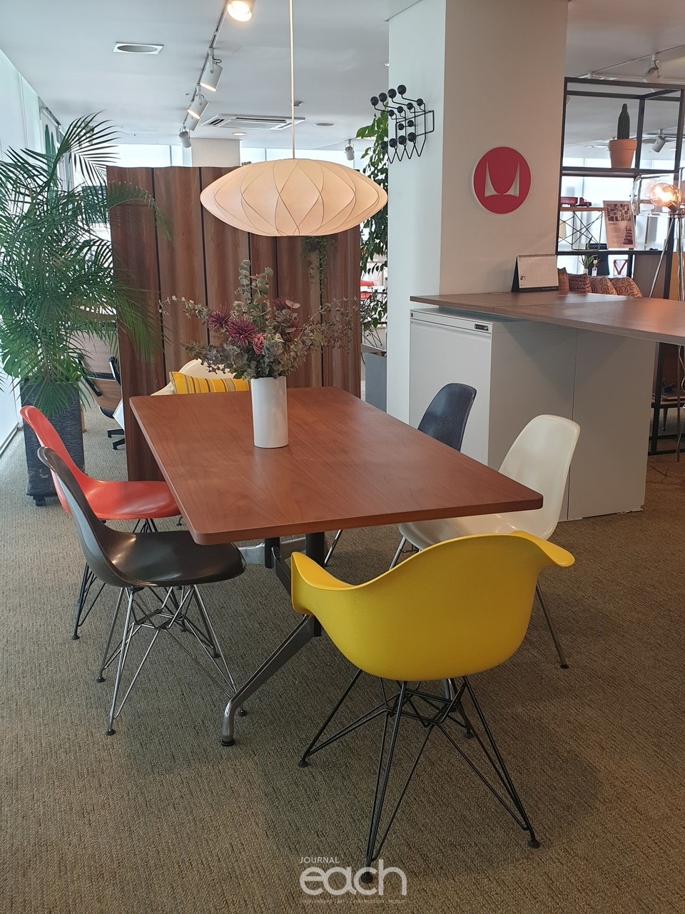 허먼 밀러 인노바드 대치동 쇼룸 가구