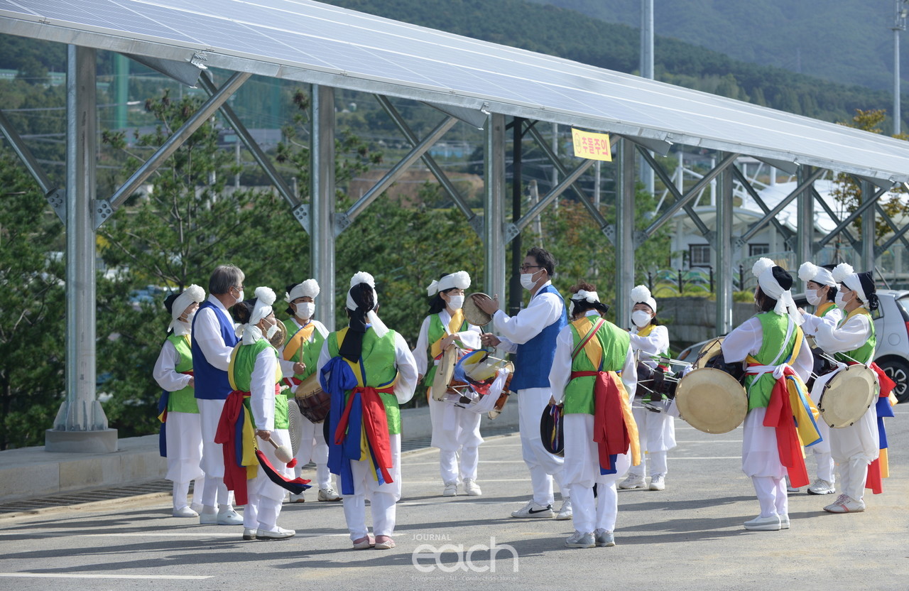 연수2리 사물놀이패 축하공연