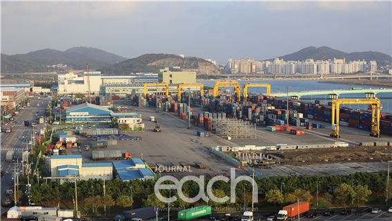 인천항 아암물류1단지 ODCY 전경