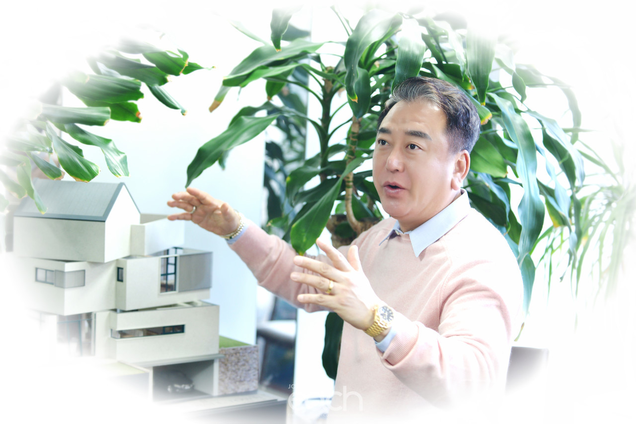 지역경제와 주변 환경에도 기여하고 싶다는 이승언 회장 ( 촬영 - 박미애 사진가 )