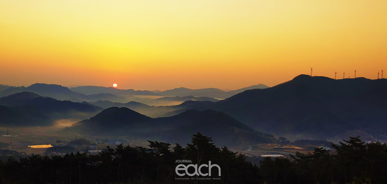 화순 무등산 치유마을에서 바라보는 아침 일출