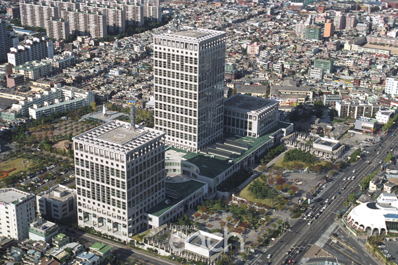 부산시청사 (자료제공 : 부산광역시)