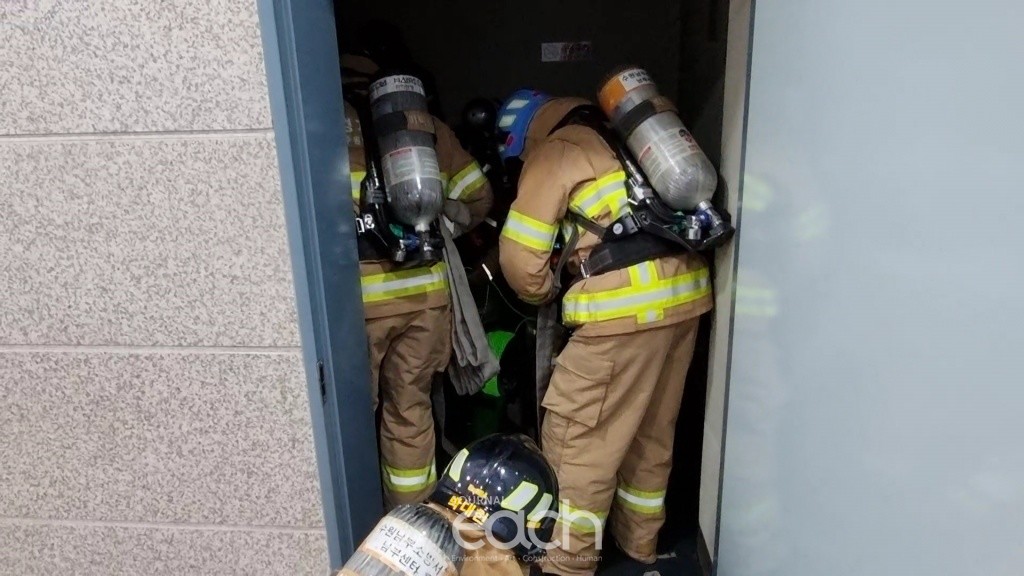 지하층 훈련 진입장면(자료제공 : 경기도)