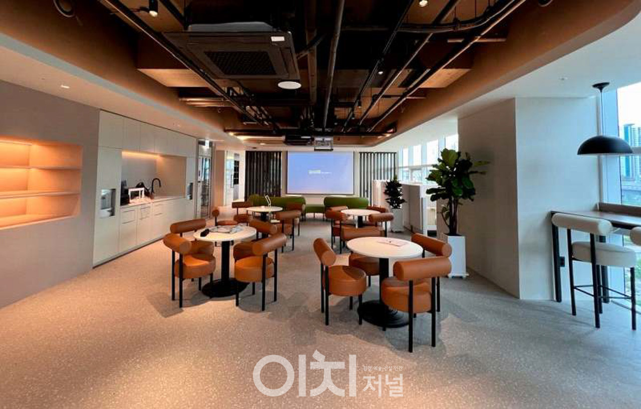 (주)신세계아이앤씨 부산캠퍼스 교육장(라운지) (자료제공 : 부산시)