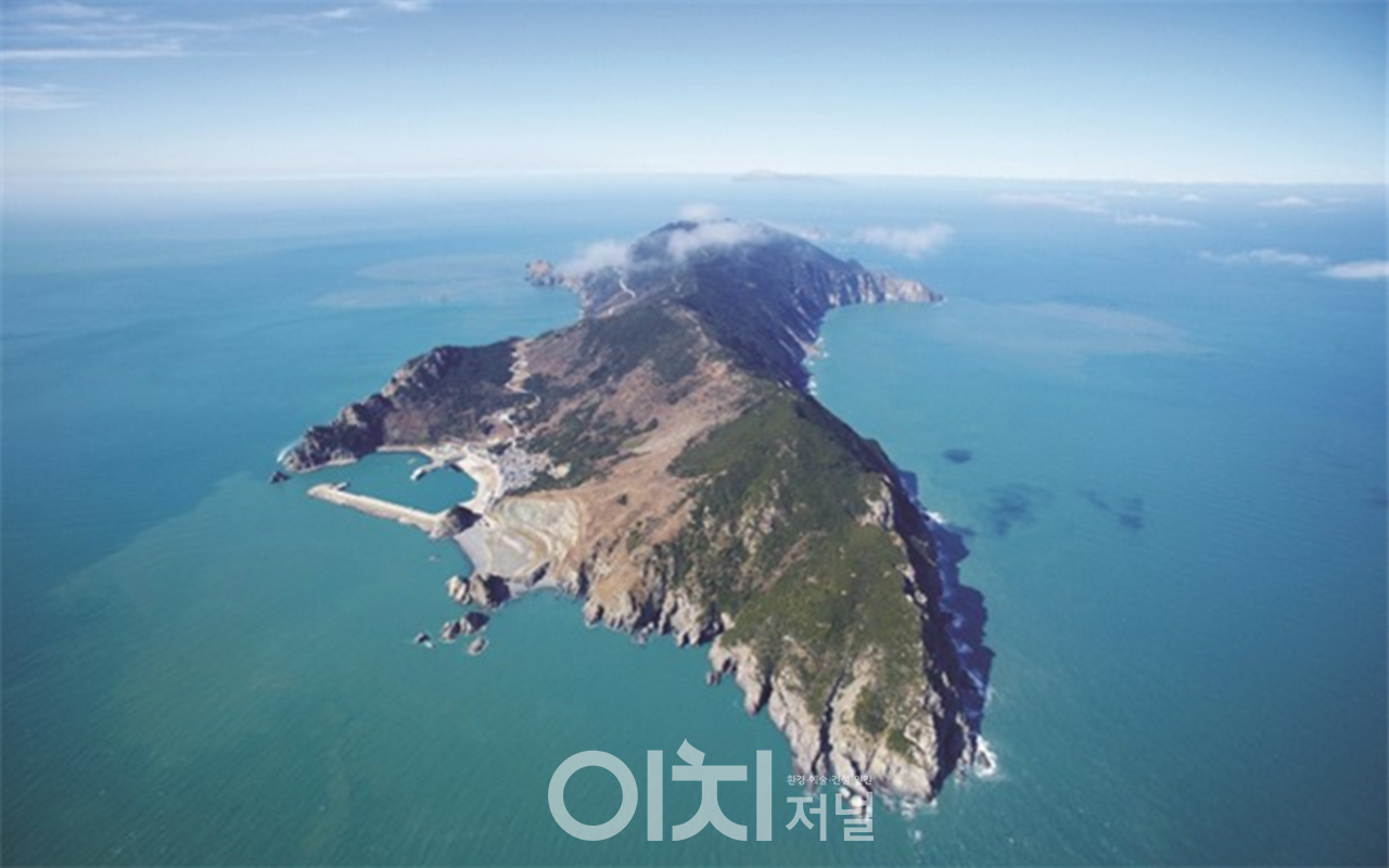 가거도 전경(자료 출처 : 네이버 지식백과)