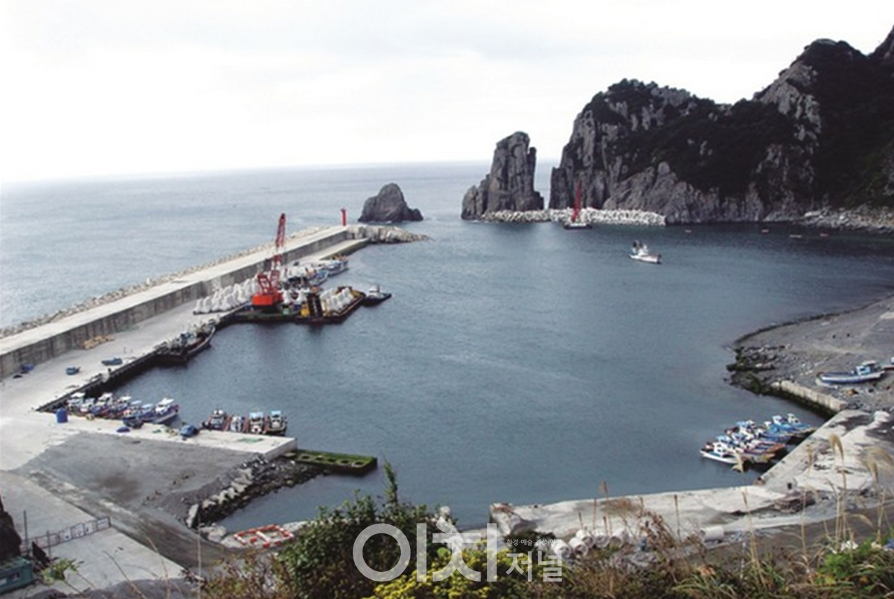 가거항 방파제(자료 출처 : 네이버 지식백과)
