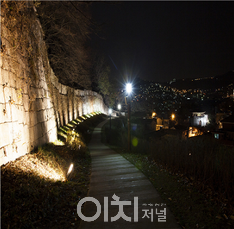 낙산의 야경/서울시 종로구 제공