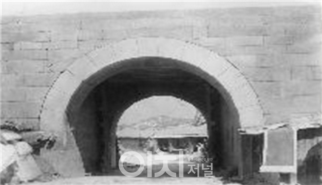 양도성-낙산 구간/한양도성박물관 제공