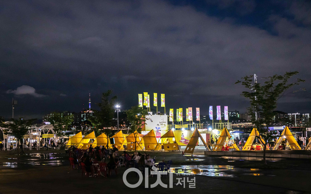 한강달빛시장 (자료제공 : 서울시)