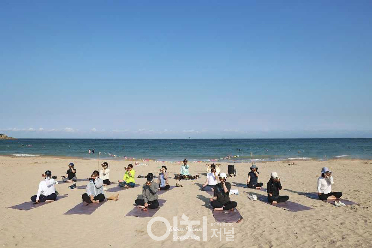 싱잉볼 명상·요가, 선셋필라테스 체험 (자료제공 : 부산시)