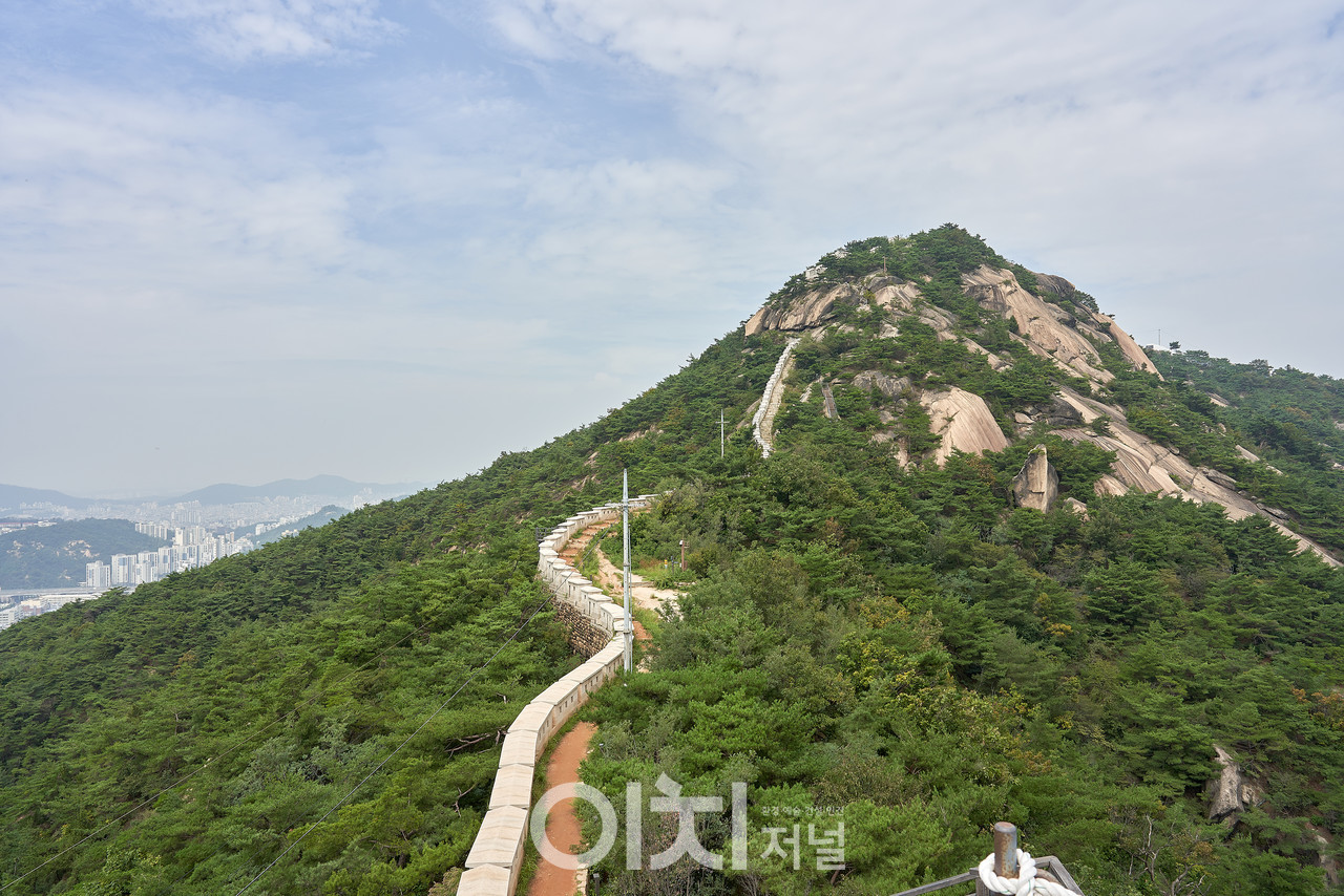인왕산-한양도성제공