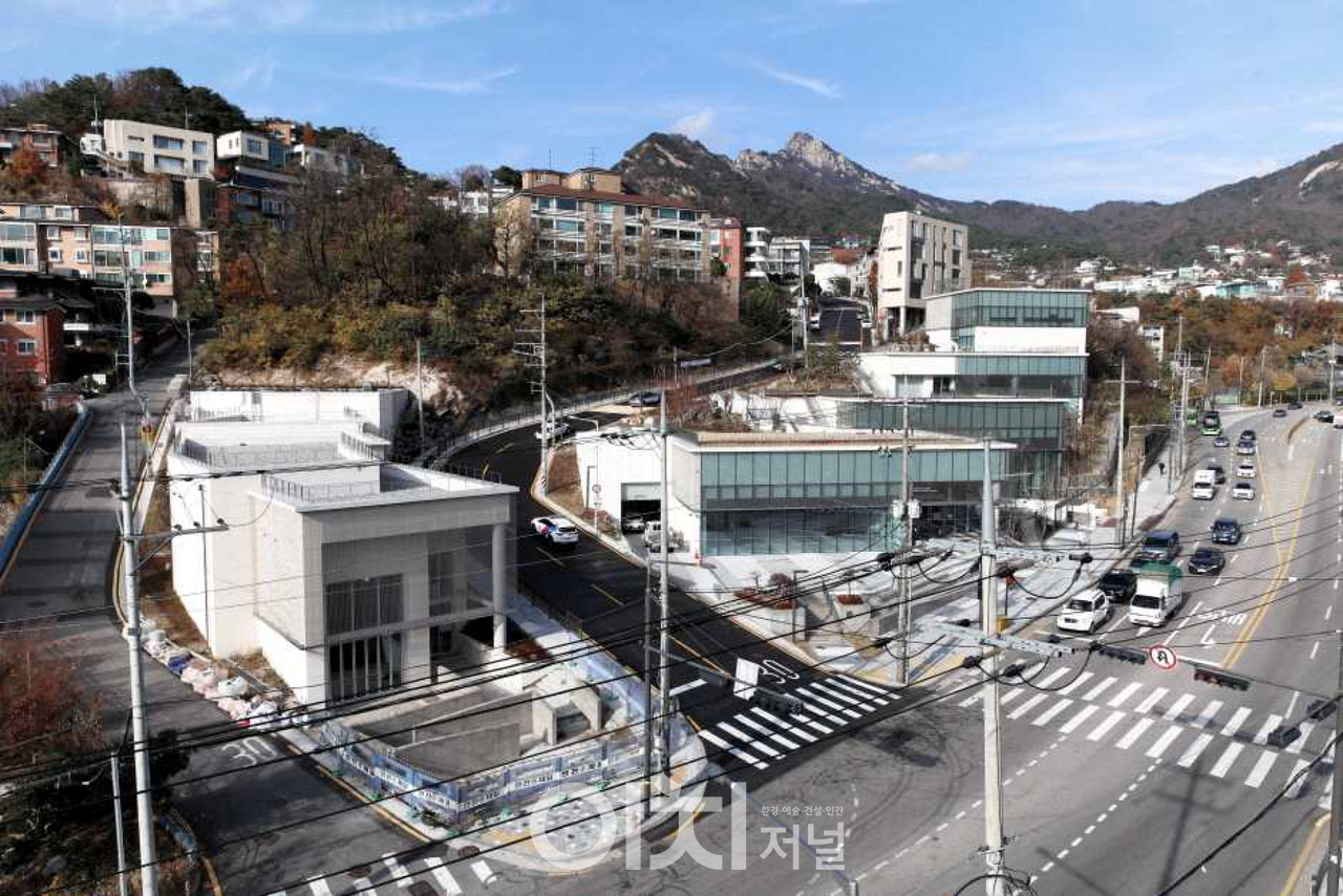 B동에서 바라본 서울시립 미술아카이브(A, C동) (자료제공 : 서울시)