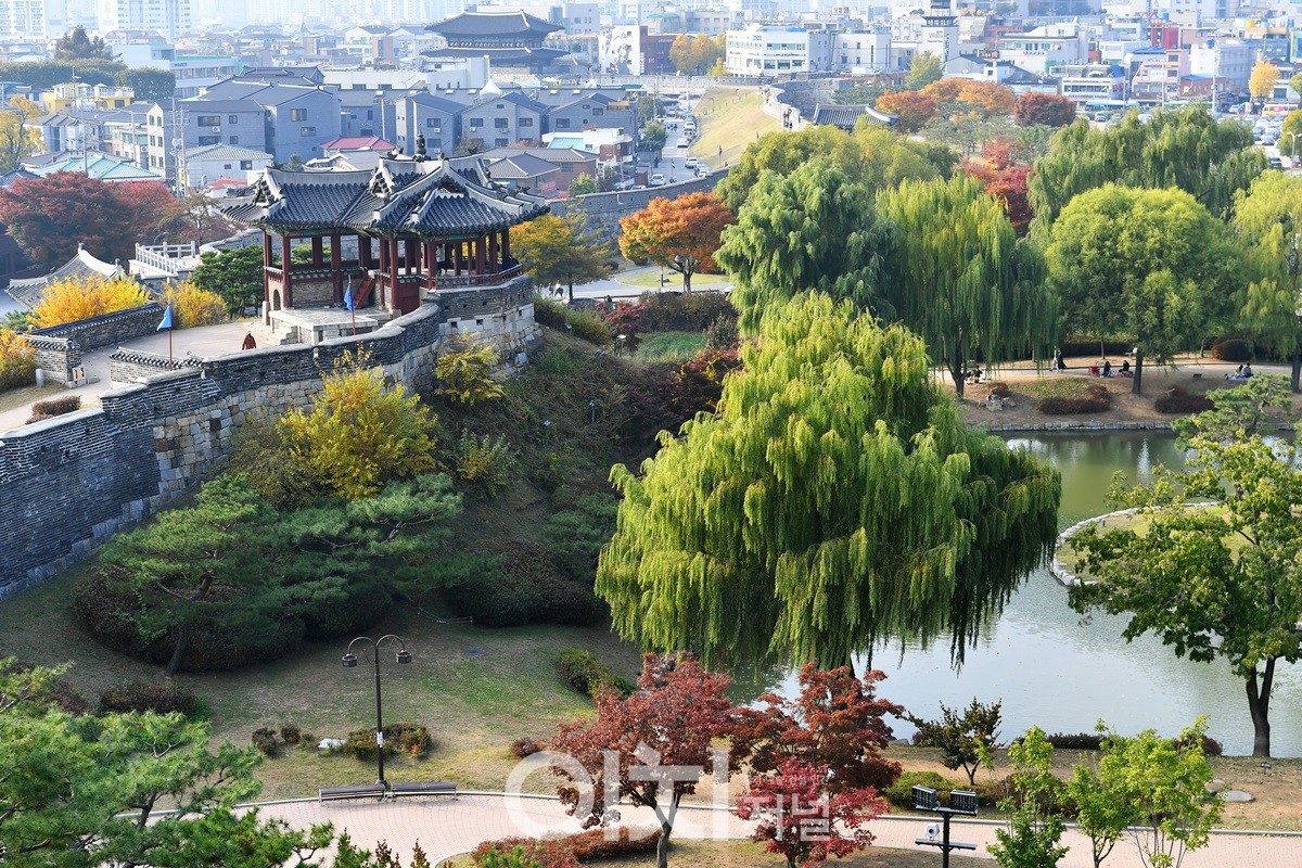 수원화성 등 경기도 11개 관광지, '한국관광 100선'에 선정 수원화성 등 경기도 11개 관광지, '한국관광 100선'에 선정