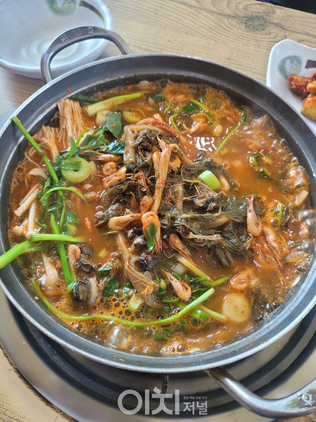 사은가든의 민물새우매운탕