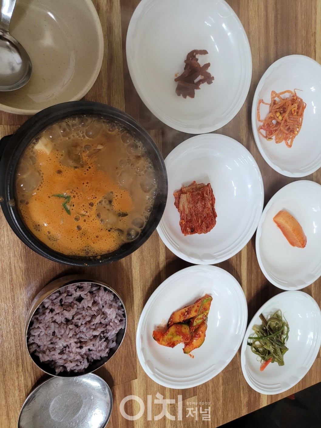 단촐하고 맛있는 부부청국장