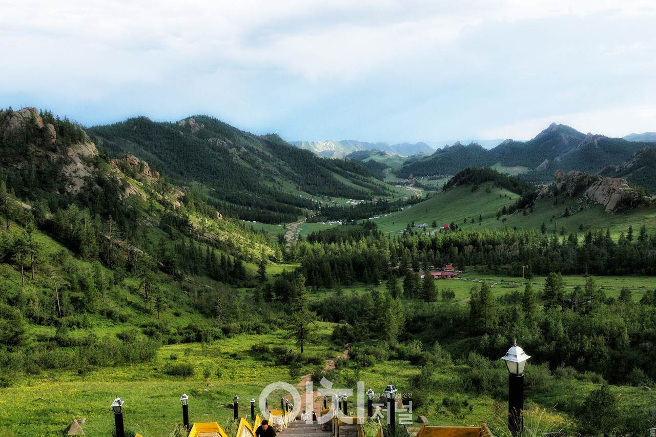 ⓒ박미애 - 사원에서 내려다보는 테를지의 전경은 일품